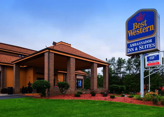 Wisconsin Dells HotelsBest Western Ambassador Inn & Suites